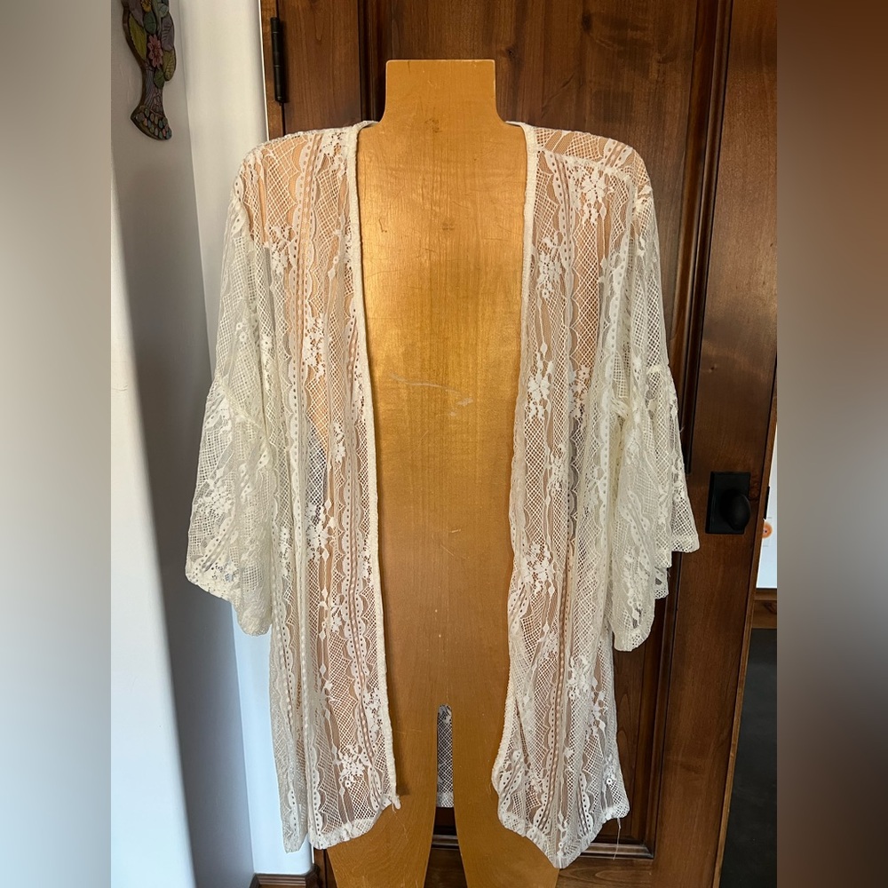 NorthStyle lace cream beige duster open front cardigan topper medium